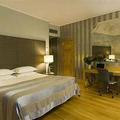 Фотография отеля Starhotels Rosa Grand- Milano Guest Room