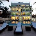 Отель Watermark Luxury Oceanfront Residences