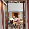 Отель Hotel Le Royal Monceau Raffles Paris