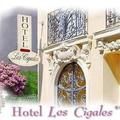 Отель Hotel les Cigales
