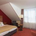 Отель Holiday Inn Munchen Unterhaching