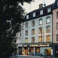 Отель Hotel Jedermann