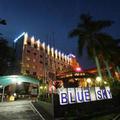 Отель Blue Sky Hotel Balikpapan