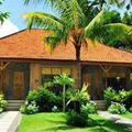 Фотография отеля Bali Tropic Resort & Spa Exterior