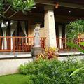 Фотография отеля Bali Tropic Resort & Spa Exterior