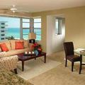 Отель Churchill Suites Crown Miami Beach