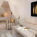 Отель Gold Suites