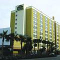 Отель La Quinta Inn & Suites LAX