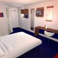 Отель Travelodge London Aldgate East Hotel