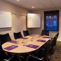 Отель Premier Inn Manchester West Trafford