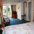 Отель Five Mile View Guest House Oxford