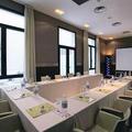 Отель Petit Palace Marques Santa Ana