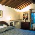 Отель Bettoja Hotel Relais Certosa