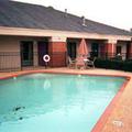 Отель Moulton Days Inn