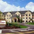 Отель The Gatehouse Suites Troy