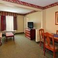 Отель Comfort Inn & Suites Bryant