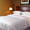 Отель Sheraton Crescent Hotel