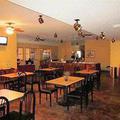 Отель Randolph Park Hotel & Suites