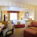 Отель Holiday Inn Express Hotel & Suites Carpinteria