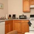 Отель Clear Lake Cottages & Marina