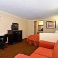 Отель Rodeway Inn & Suites Corona