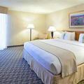 Отель Holiday Inn Long Beach Airport Hotel and Conference Center