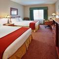 Отель Holiday Inn Express Hotel & Suites Manteca