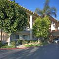 Отель BEST WESTERN Plus Orange County Airport North