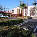 Отель Comfort Inn and Suites John Wayne Airport