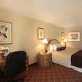 Отель BEST WESTERN PLUS Posada Royale Hotel & Suites Simi Valley