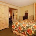 Отель Rodeway Inn & Suites Broker Boulder