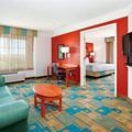 Отель La Quinta Inn & Suites Colorado Springs South