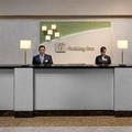 Отель Holiday Inn Denver East Stapleton