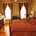 Отель Yankee Pedlar Inn