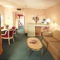 Отель Brighton Suites Hotel