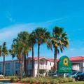 Отель La Quinta Inn & Suites Orlando South