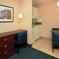 Отель Suburban Extended Stay Hotel South Orlando