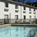 Отель Travelodge Inn and Suites Pensacola