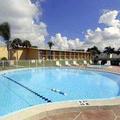 Отель Howard Johnson Inn Winter Haven