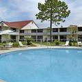 Отель Red Roof Inn & Suites Brunswick I-95
