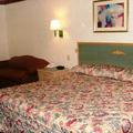 Отель Green Roof Inn & Suites
