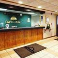 Отель Days Inn & Suites Warner Robins