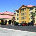 Отель Hampton Inn El Paso-Airport