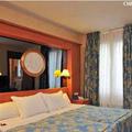 Отель TRYP Paris De Saxe Hotel