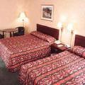 Отель Days Inn - Toronto East Lakeview