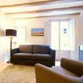 Отель Feel Good Apartments Ramblas