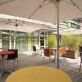 Отель Holiday Inn Express Paris-Canal De La Villette