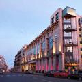 Отель Hilton Arc De Triomphe Paris Hotel