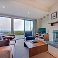 Отель Beacon Point Ocean View Villas