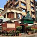 Отель Ramee Guestline Hotel Khar